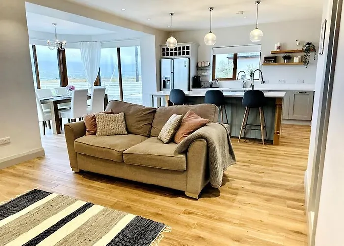 Island Elegance - Wild Atlantic Way *